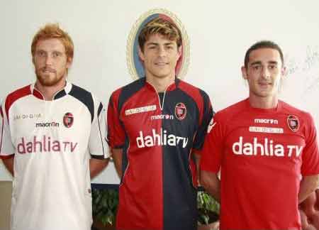 Cagliari 09 - 10 Home and Go shirts