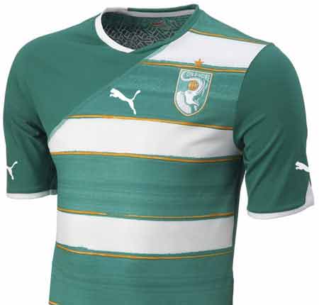 Camisetas de casa y de salida para la selección nacional de Côte d 'Ivoire en la temporada 10 - 12