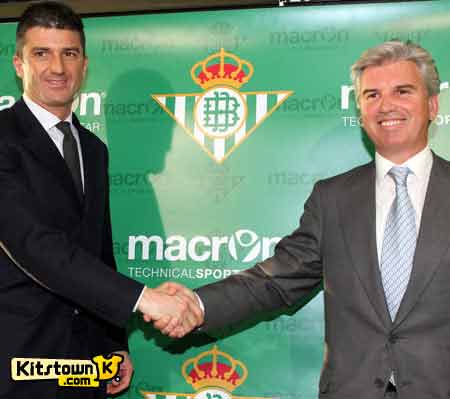 Royal Betis firmó un contrato de cinco a ños con macron