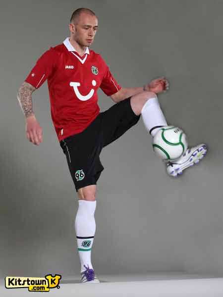 Hannover 96 HOME JERSEY 2012 - 13