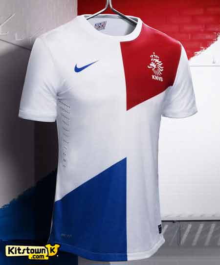 Camiseta de salida de la selección holandesa para la Temporada 2013