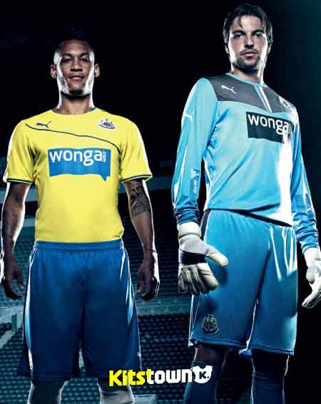 Segunda camisa de viaje de Newcastle United 2013 - 14