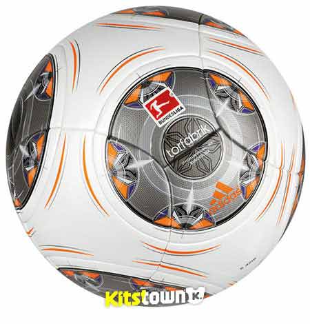 Bola oficial de la Bundesliga 2013 - 14