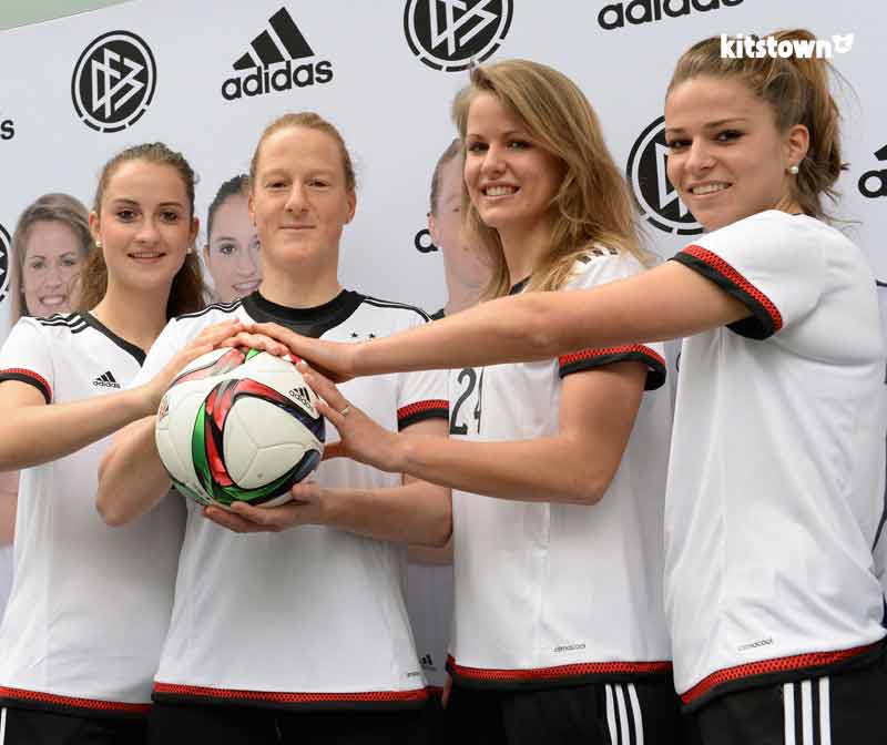 Camiseta de la Copa del mundo 2015 de la selección nacional de fútbol femenino de Alemania