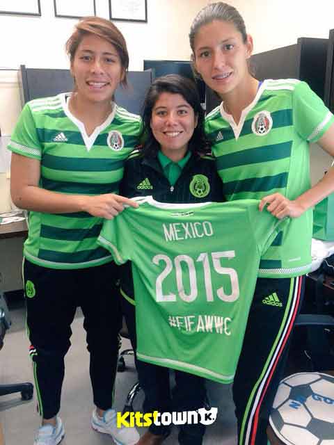 Camiseta de la Copa del mundo 2015 de la selección nacional de fútbol femenino de México