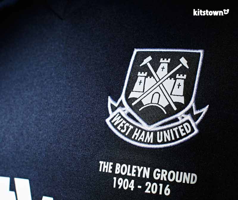 West Ham United 2015 - 16 Second Away shirt
