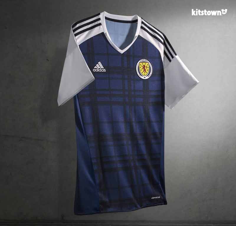 Camisas de casa y de salida para el equipo escocés 2016 - 17