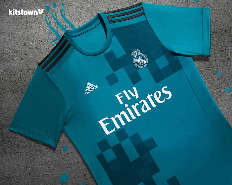 Segunda camisa de salida del Real Madrid 2017 - 18