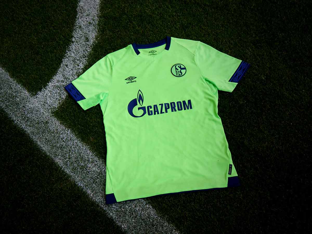 Schalke 04 temporada 2018 - 19 segunda camisa de salida