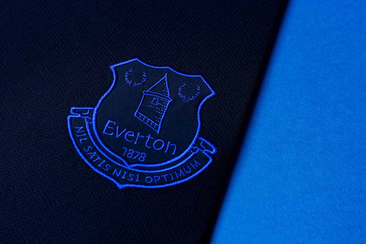 Segunda camisa de salida de Everton 2019 - 20
