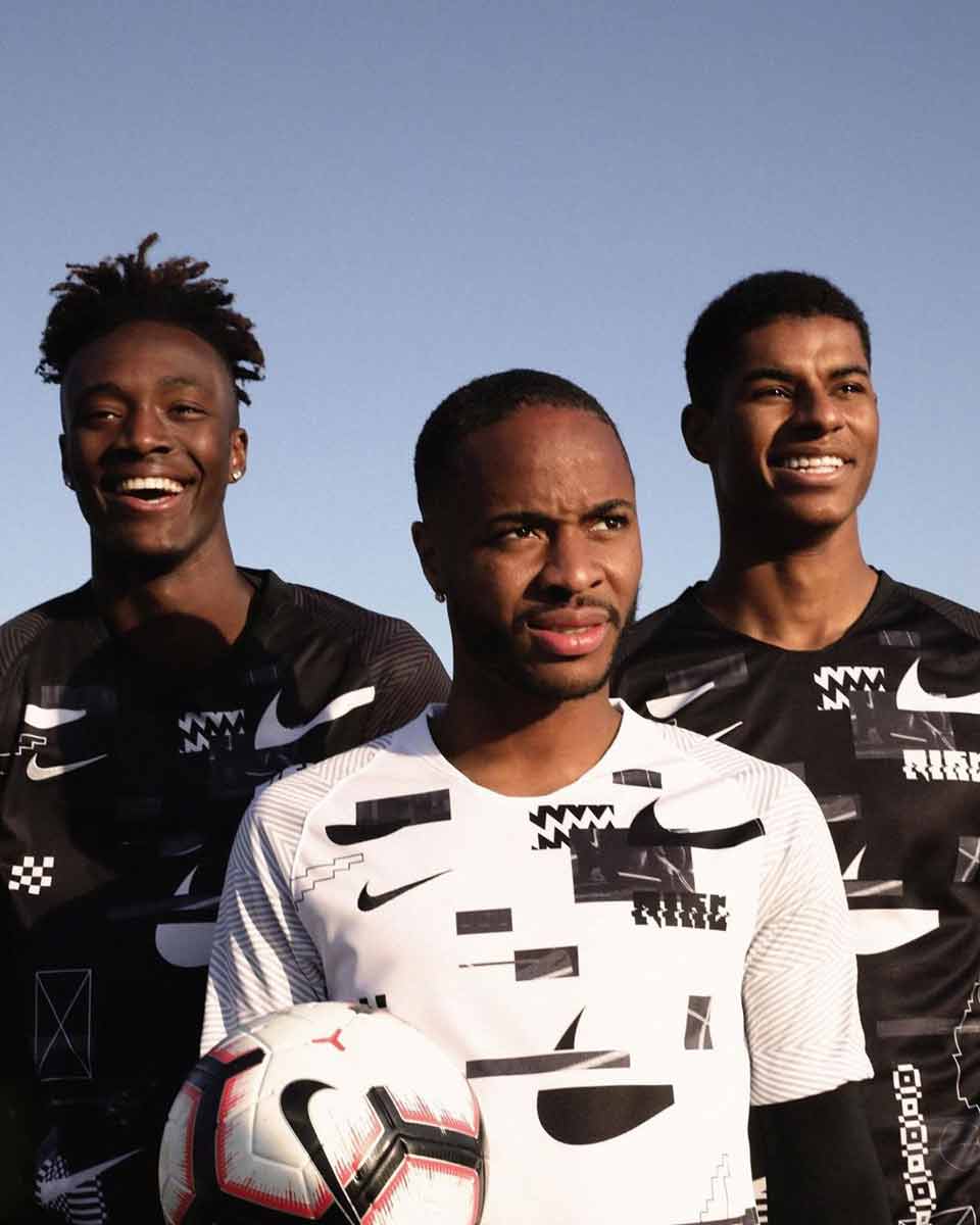 Nike× Inglaterra 2019 Black History Monthly shirt