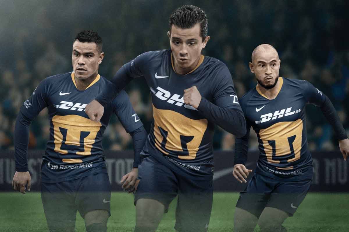 Segunda camiseta de salida del Puma de la Universidad Nacional Autónoma para la temporada 2018 - 19