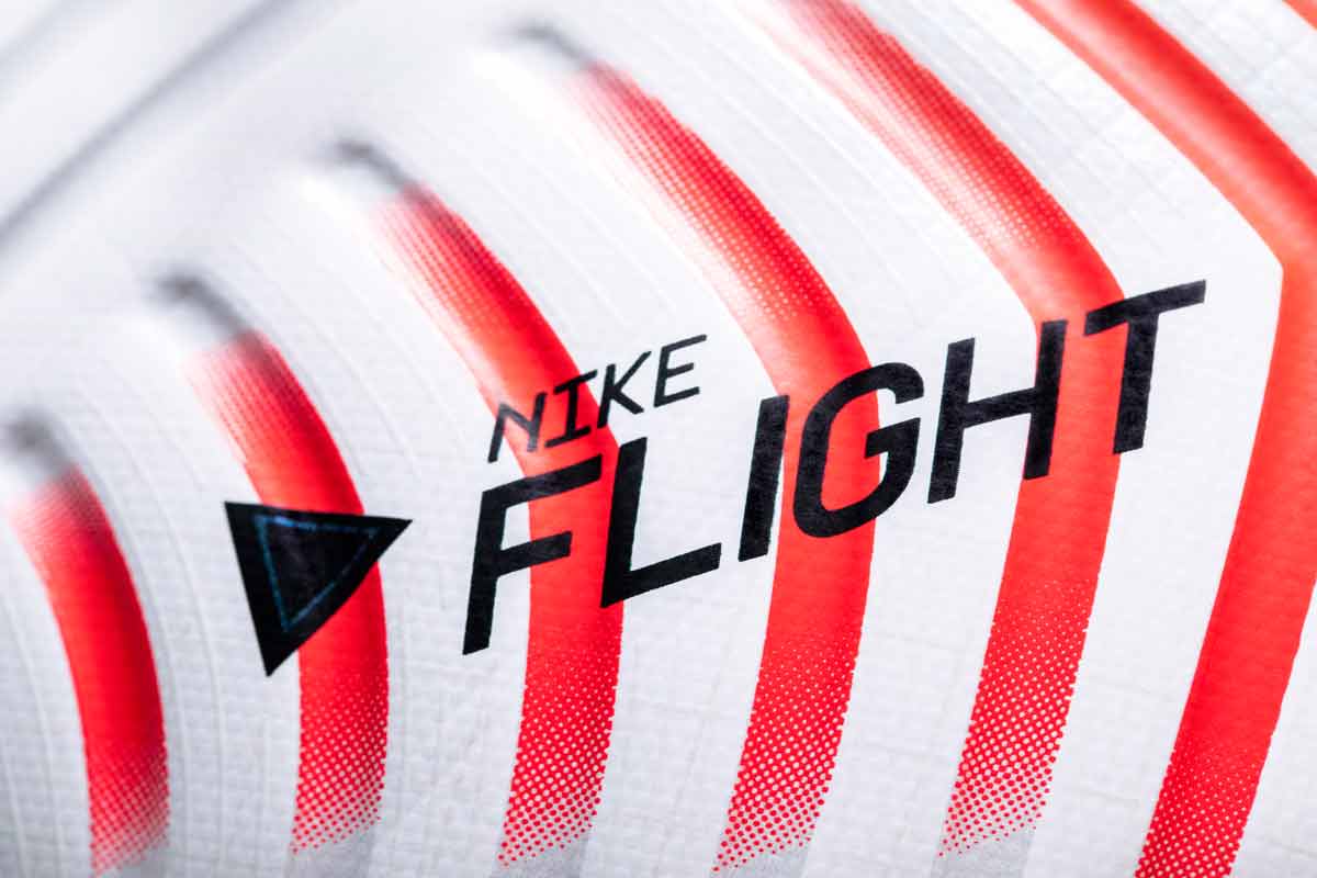 Nike fligh - Bola oficial de la Premier League para la temporada 2020 - 21