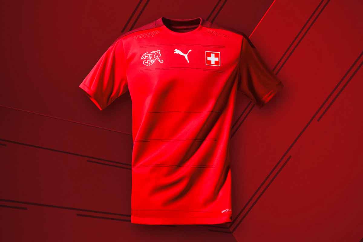 Camisetas domésticas de Suiza para la temporada 2020 - 21