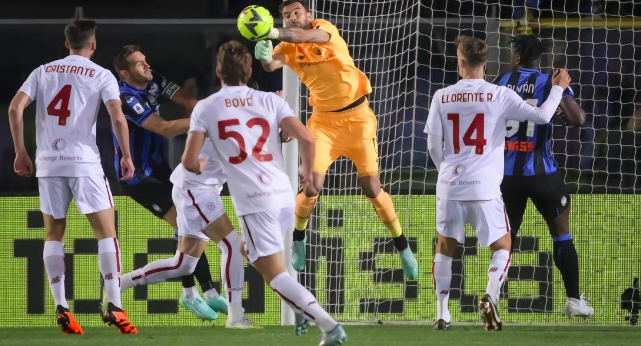 Serie A - Pellegrini rompe Roma 1 - 3 Atalanta cae de la Liga de Campeones